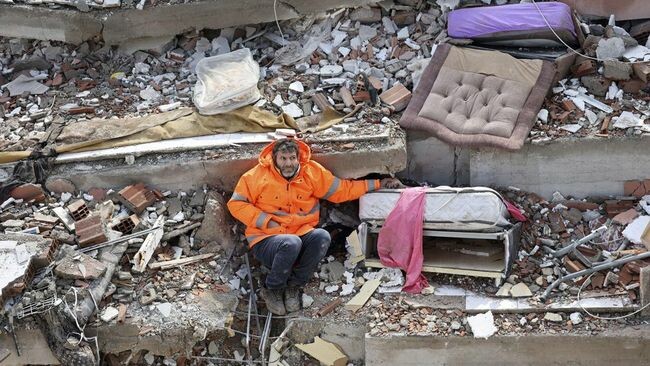 Gempa turki (ist)